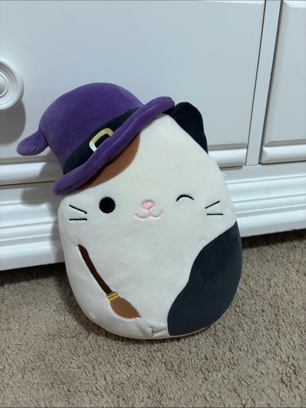 Squishmallows Cream and Black Cam Cat with Purple Witch Hat